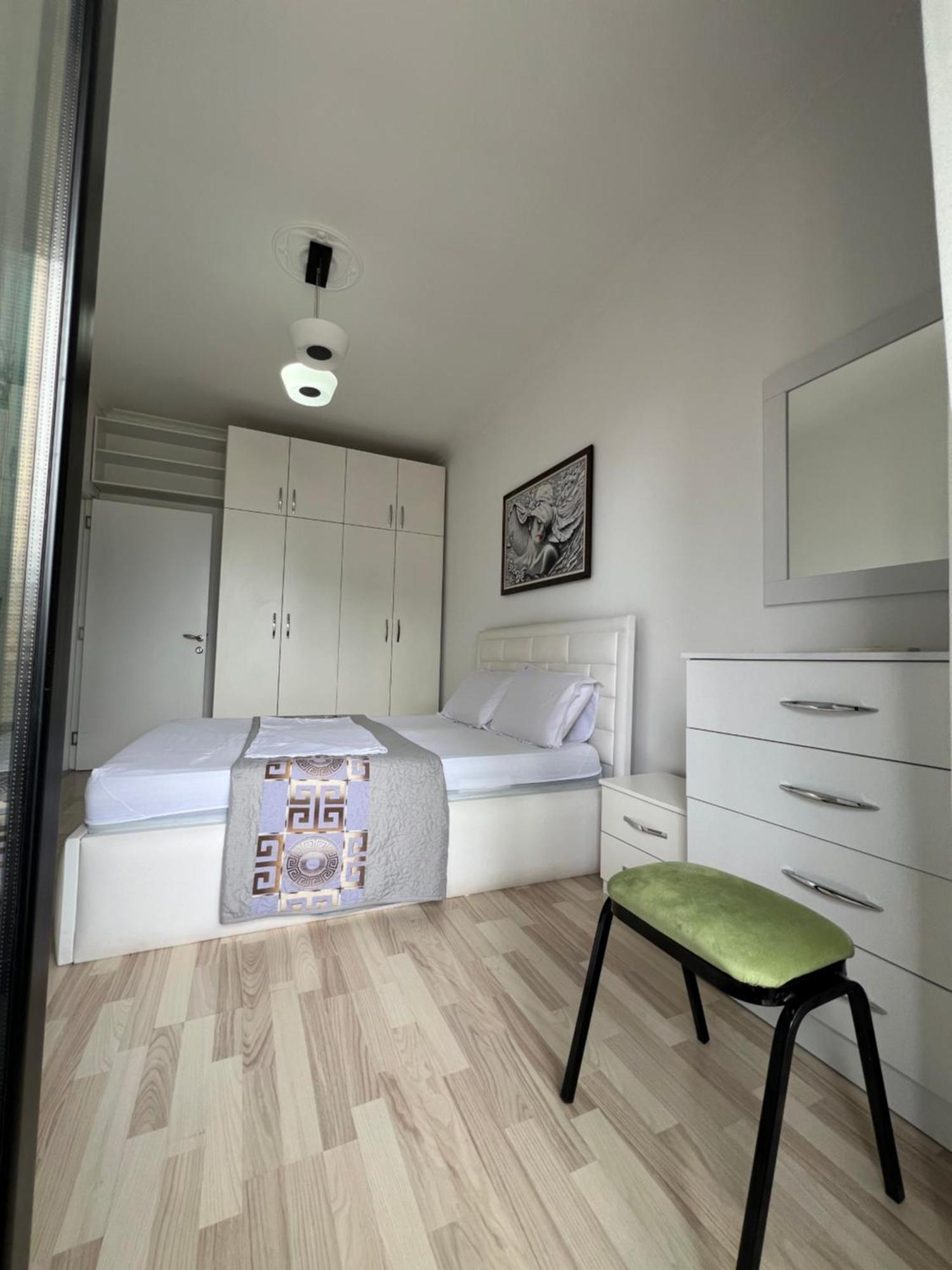 شقة Spiranca Downtown Comfort تيرانا المظهر الخارجي الصورة